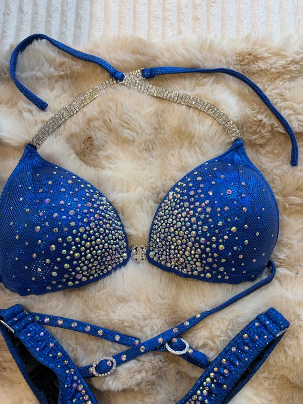 Muscle Dazzle Royal Blue Figure Suit never worn original box included - Picture 3 of 16